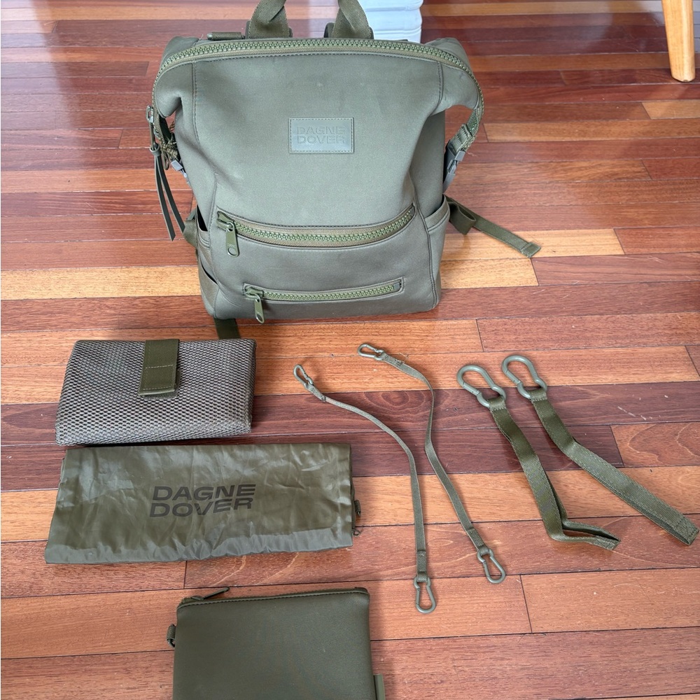 Dagne Dover Indi Diaper Backpack - Medium (Dark Moss)